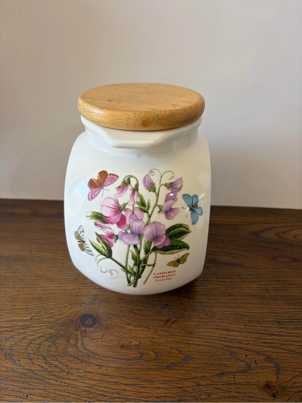 Portmeirion Botanic Garden Cookie Jar: Sweet Pea & Butterfly design.